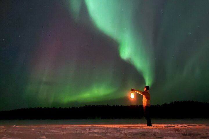 Northern Lights from a Family Wilderness Cabin near Levi (7/12)