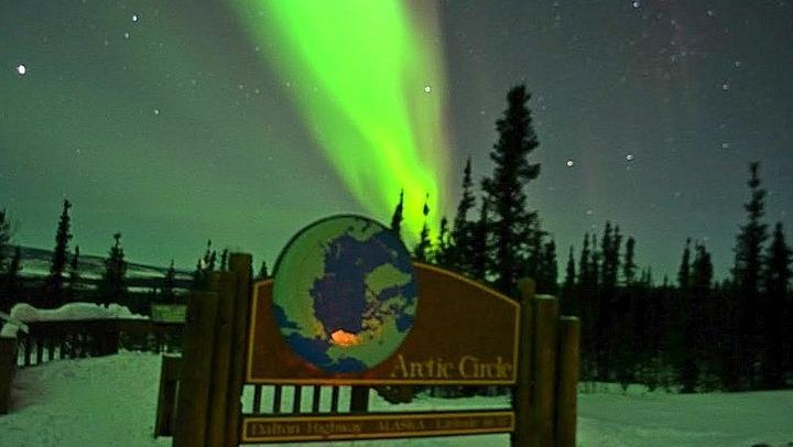 Arctic Circle and Northern Lights Day Trip from Fairbanks (2/7)