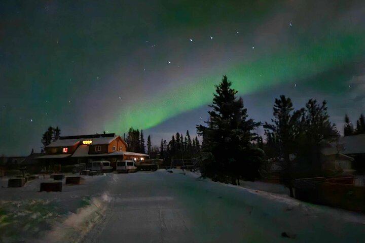 Northern Lights and Huskies at a Takhini River Dog Lodge (11/12)