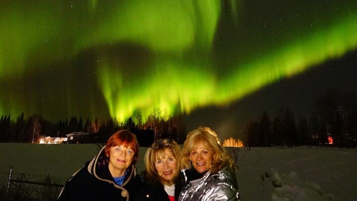 Fairbanks Aurora Chasing with a Free Photo Service