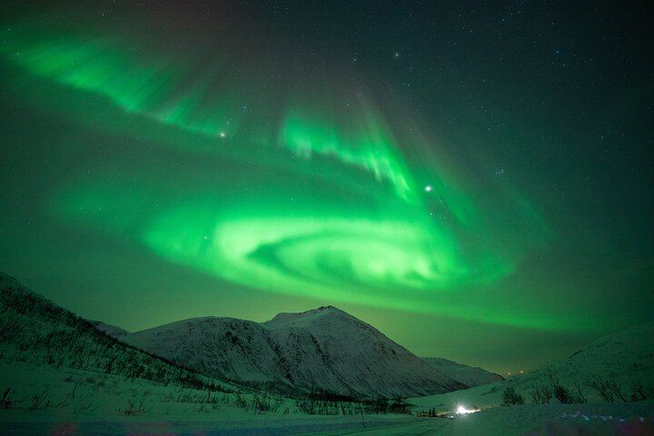 Northern Lights Big Bus Chase from Tromso with Chasing Lights (7/11)