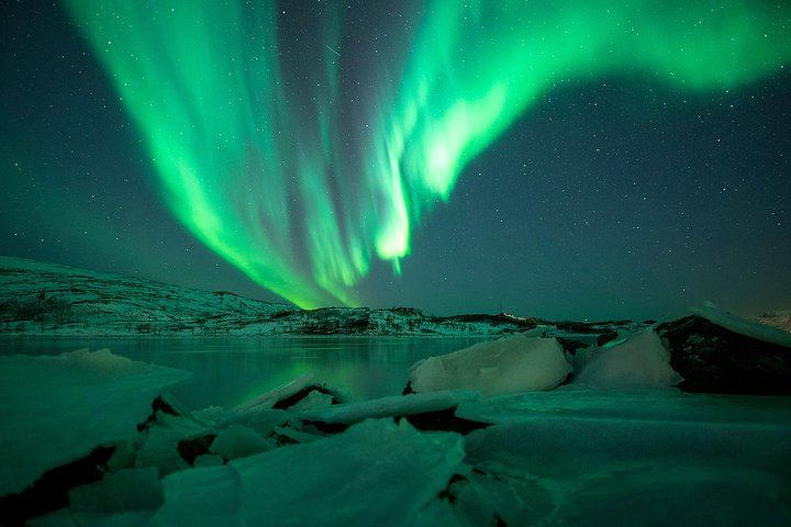 Northern Lights Big Bus Chase from Tromso with Chasing Lights (3/11)
