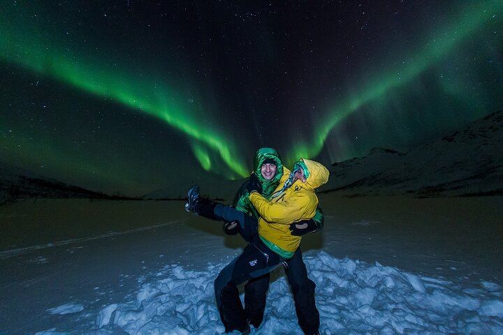 Small Group Northern Lights Chase from Downtown Tromso (1/6)