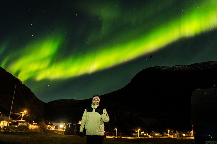 Northern Lights Chase with a Sami Guide, Campfire Meal and Photos (6/7)