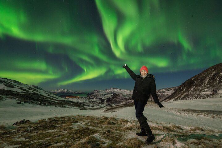 Northern Lights Chase from Tromso with a Professional Photographer (6/7)