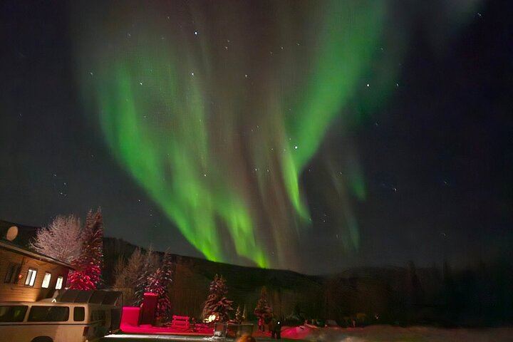 Chena Hot Springs and Northern Lights Evening from Fairbanks (8/12)