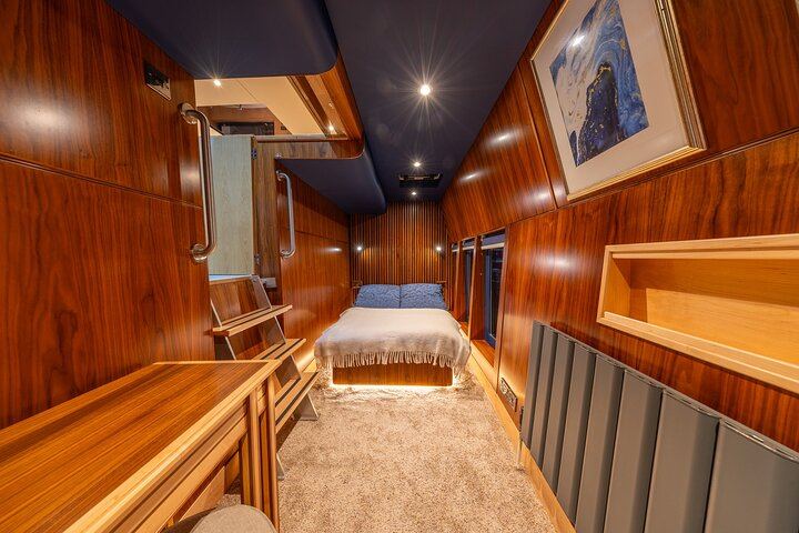 Northern Lights Cruise by Luxury Catamaran from Tromsø, Up to 6 per Booking (5/8)
