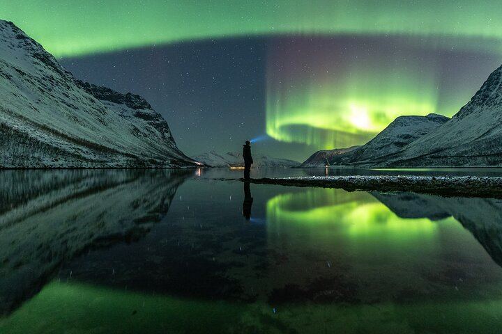 Northern Lights Expedition from Tromso for Six with an Arctic Photo Guide (10/12)
