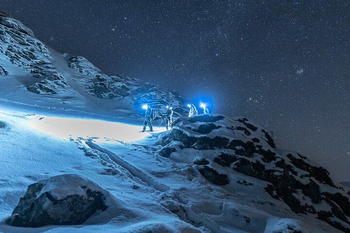 Northern Lights Expedition from Tromso for Six with an Arctic Photo Guide (8/12)