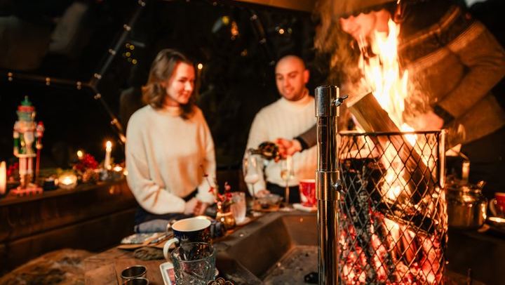Private Glass Igloo Dinner with Choice of Menu and Snowmobile Aurora Safari (3/12)