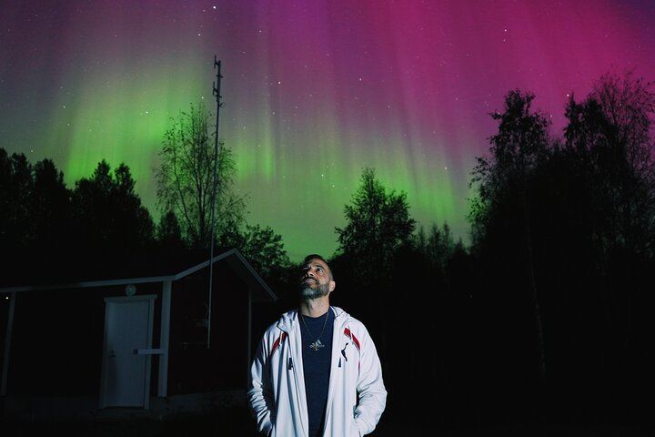 Small Group Northern Lights Photo Hunt with Campfire BBQ, Rovaniemi (1/10)
