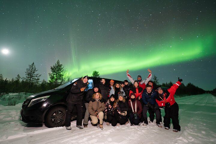 Aurora Photography Hunt from Rovaniemi with Next Day Photo Delivery (12/12)