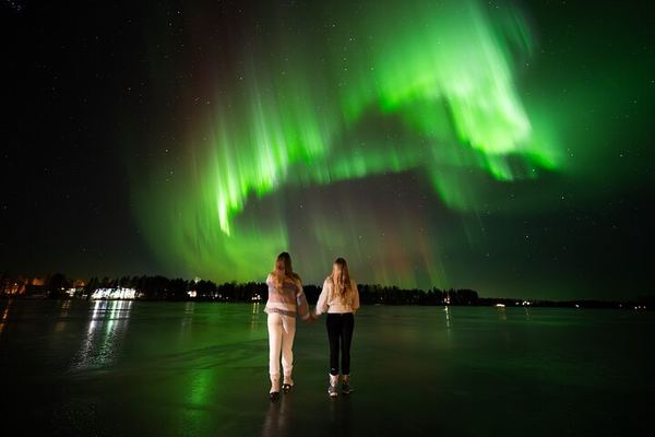 Northern Lights Hunting Expedition in Ranua, Lapland, Max 8 People