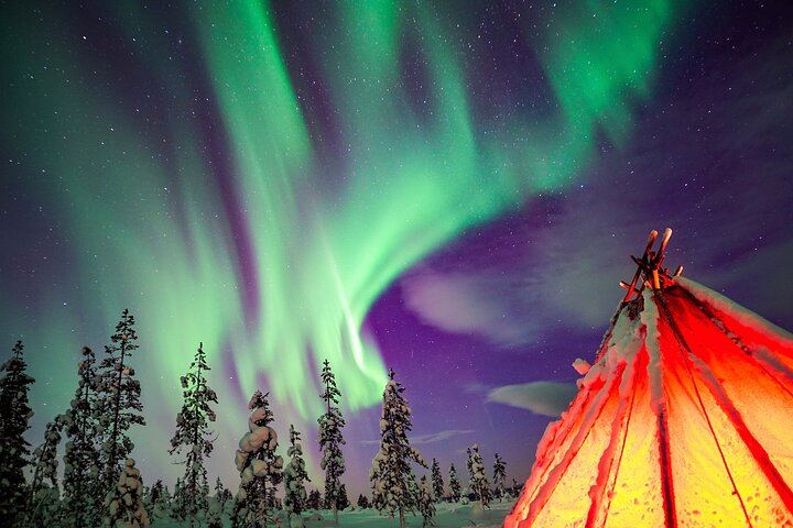 Northern Lights Wilderness Tour from Rovaniemi, Max 8 Guests (1/10)