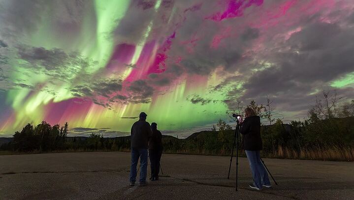 Fairbanks Northern Lights Lodge and Chase Tour, Max 10 Guests