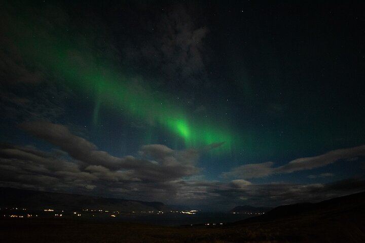Guided Northern Lights Bus Tour through North Iceland (4/5)