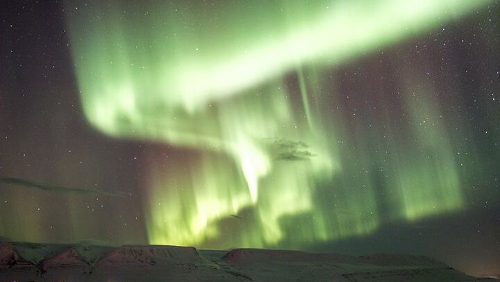 Northern Lights Photography Night in the Countryside near Akureyri (4/5)