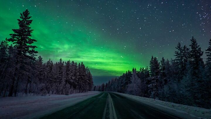 Aurora Photography Hunt from Rovaniemi with a Professional Hunter (3/12)