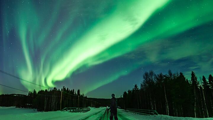 Aurora Photography Hunt from Rovaniemi with a Professional Hunter (1/12)