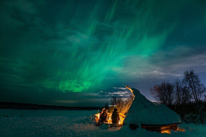 Aurora Photography Hunt from Rovaniemi with a Professional Hunter (7/12)
