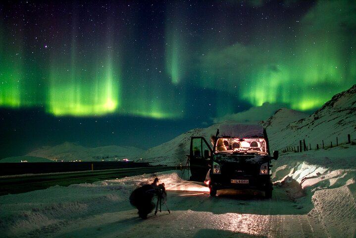 Northern Lights Photography Night in the Countryside near Akureyri (3/5)