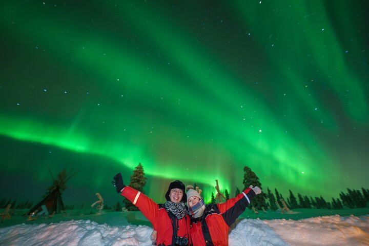 Fototour zur Beobachtung des Nordlichts ab Rovaniemi mit einem lappischen Grillbuffet (2/11)