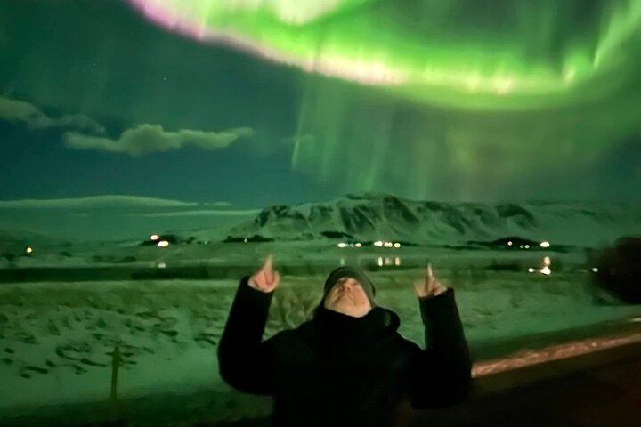 Private Northern Lights Tour with a Guide and Professional Photos (9/12)