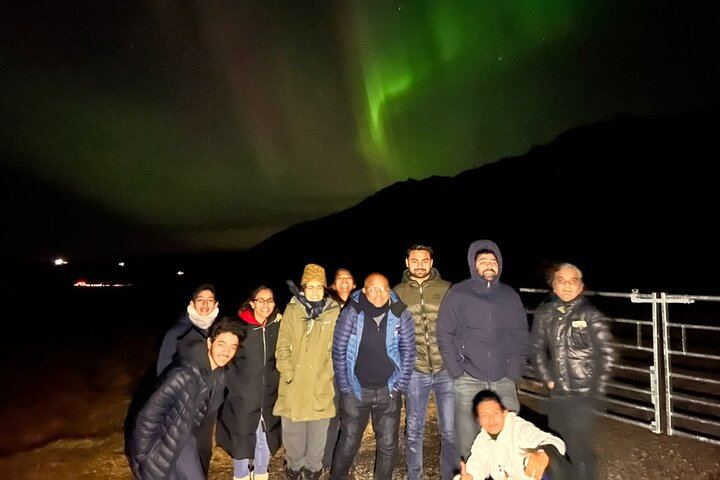 Private Northern Lights Tour with a Guide and Professional Photos (12/12)