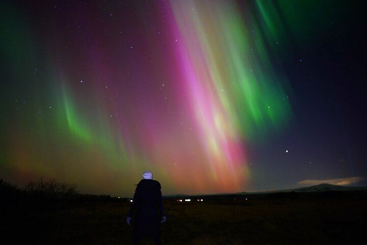 Private Northern Lights Tour with a Guide and Professional Photos (11/12)