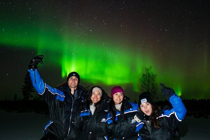 Award Winning Aurora Hunt from Rovaniemi with Unlimited Mileage, Max 8 (1/12)