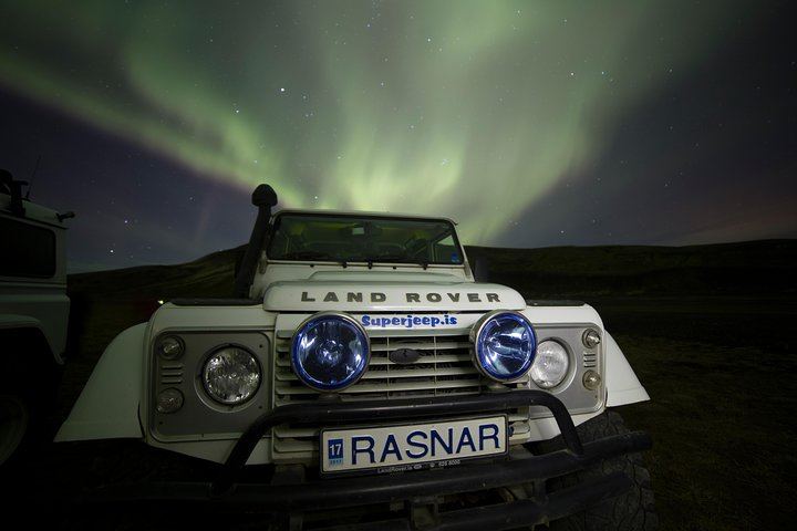 Northern Lights Superjeep Tour from Reykjavík, Max 6 per Jeep (1/7)