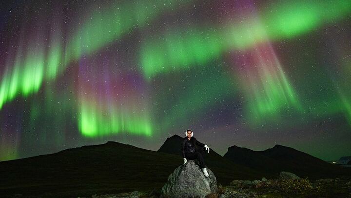 Tromso Northern Lights Minibus Tour with Expert Guides, Max 18 (3/12)