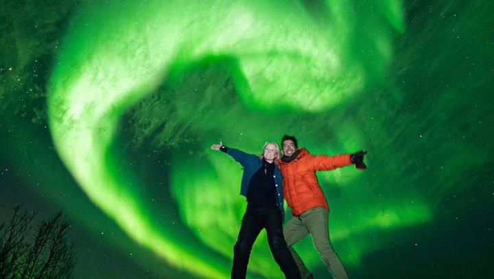 Northern Lights Tour from Tromso with Arctic Glow, Local Guides and Photos