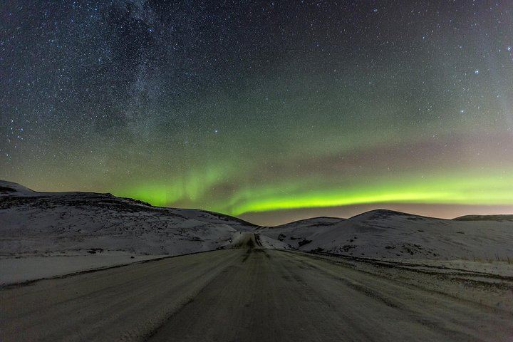 Four Hour Super Jeep Northern Lights Chase from Reykjavík (5/12)