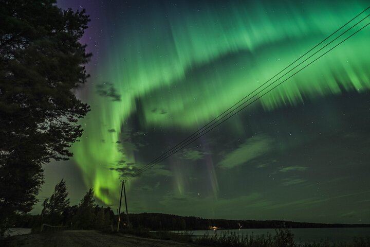 Drei-Stunden-Nordlichttour ab Rovaniemi mit Lagerfeuer und Grillen (1/12)