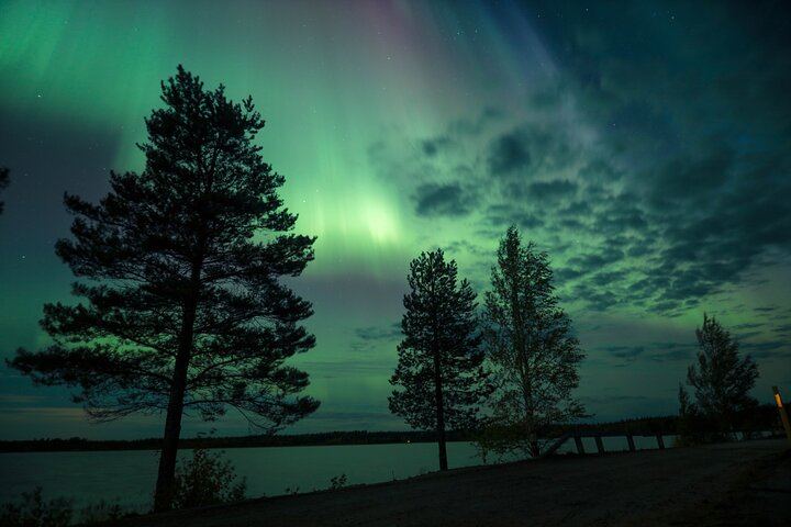 Drei-Stunden-Nordlichttour ab Rovaniemi mit Lagerfeuer und Grillen (5/12)
