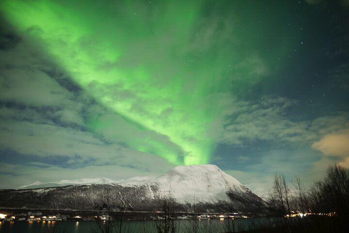 Tromso Northern Lights Minibus Tour with Expert Guides, Max 18 (12/12)