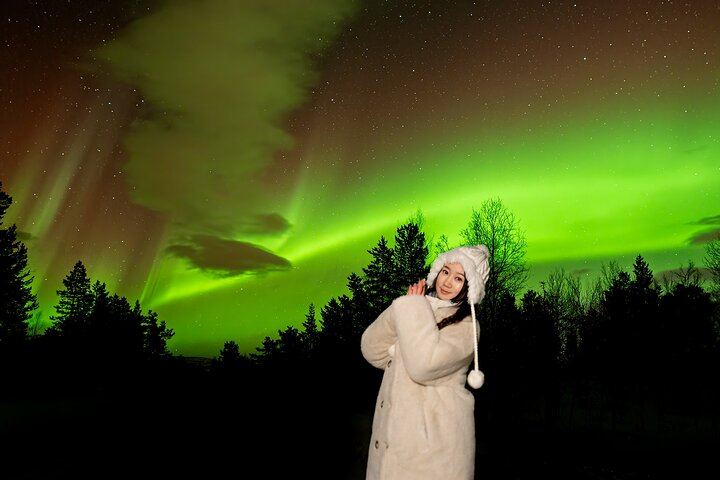 Northern Lights Tour from Tromso with Arctic Glow, Local Guides and Photos (4/12)