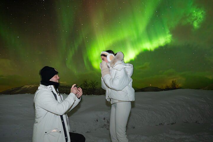 Northern Lights Tour from Tromso with Arctic Glow, Local Guides and Photos (6/12)