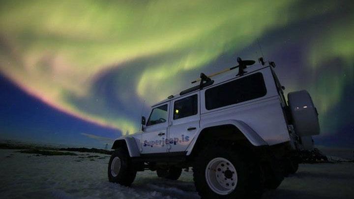 Private Superjeep Northern Lights Hunt from Reykjavík, Your Group Only (2/6)