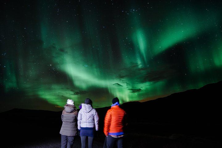 Four Hour Super Jeep Northern Lights Chase from Reykjavík (3/12)