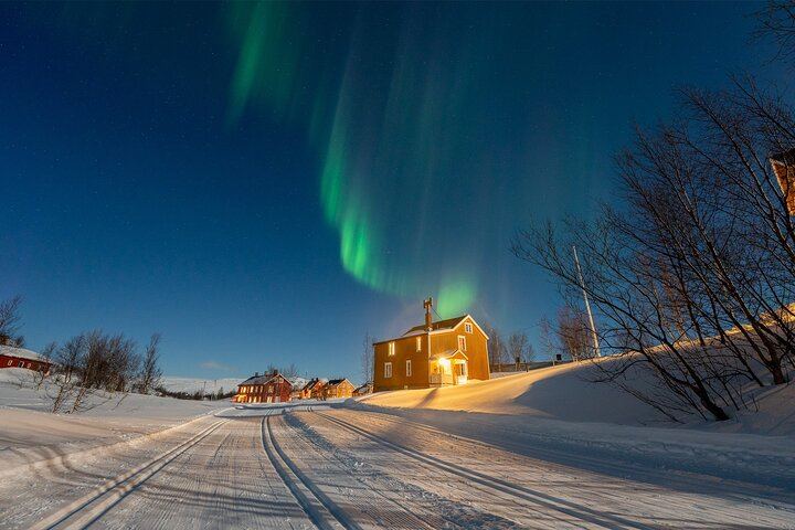 Bodo Northern Lights Safari by 4WD Van with an 85% Hit Rate (11/12)