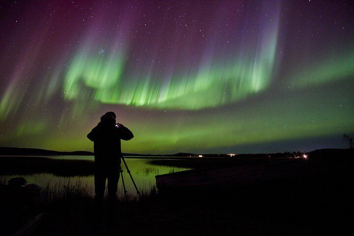 Northern Lights Photo Tour from Kiruna with Sami Photo Guides (4/5)