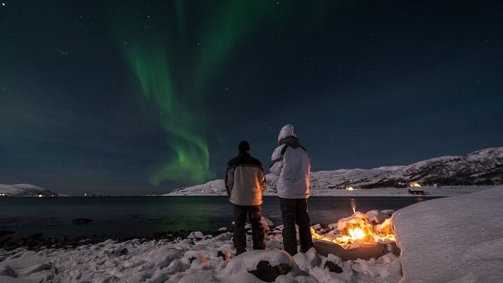 Private Northern Lights Tour near Tromso in a VIP Mercedes