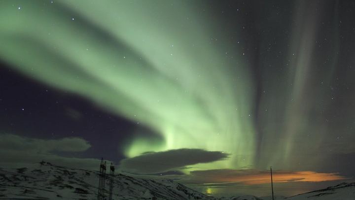 Private Superjeep Northern Lights Hunt from Reykjavík, Your Group Only (4/6)