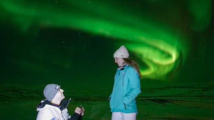 Private Northern Lights Tour with a Guide and Professional Photos (2/12)