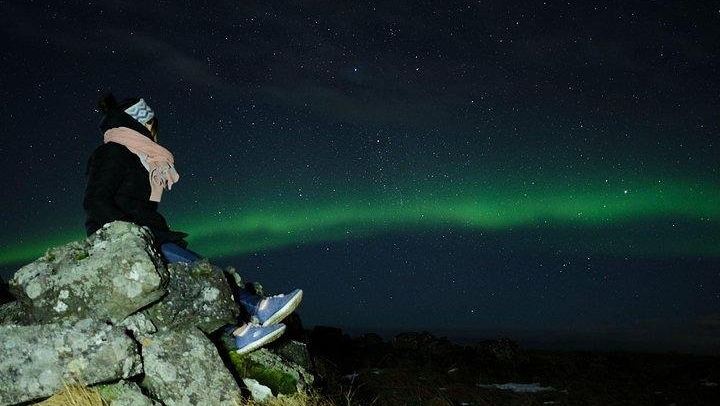 Private Northern Lights Hunt with Professional Photographs
