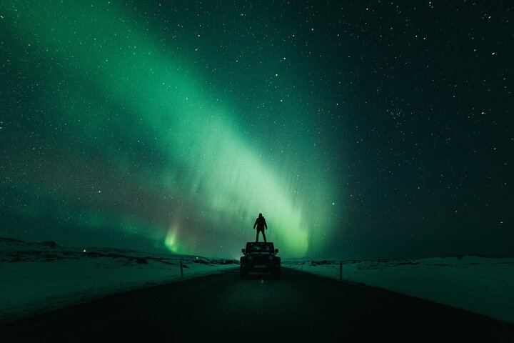 Private Northern Lights Experience from Tromso in a Mercedes (6/12)