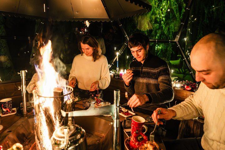 Private Glass Igloo Dinner and Aurora Safari by Snowmobile or ATV (1/12)