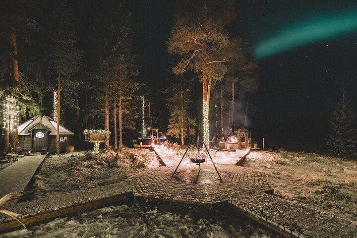 Private Glass Igloo Dinner and Aurora Safari by Snowmobile or ATV (8/12)